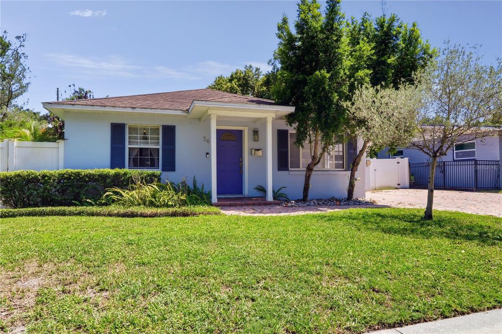 Image 3 of property listing at 36 E WINTER PARK STREETS, Orlando, FL 32804
