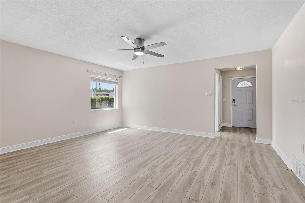 Image 6 of property listing at 36 E WINTER PARK STREETS, Orlando, FL 32804
