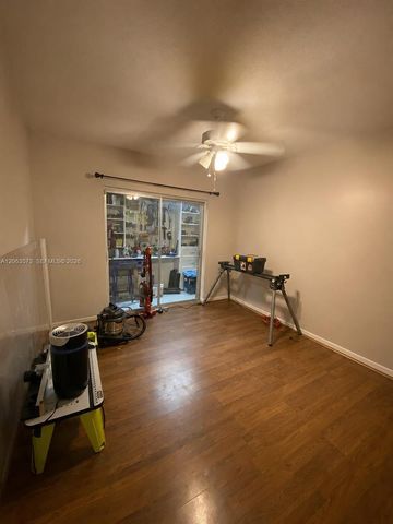 4850 SW 63rd Ter 133, Davie, FL 33314