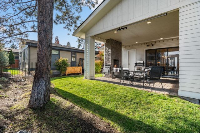 62678 NW Mt Thielsen Drive, Bend, OR 97703