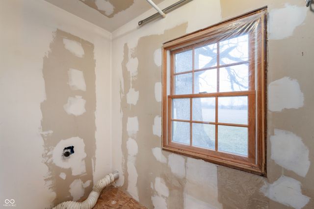 10939 S 400 E, Markleville, IN 46056