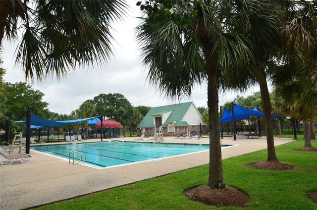 712 Almond Pointe, League City, TX 77573