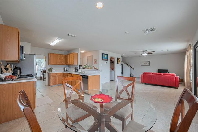 802 Remington Walk Court, Houston, TX 77073