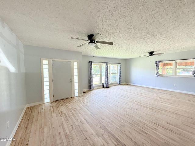 267 Lincoln Avenue, Newport, TN 37821