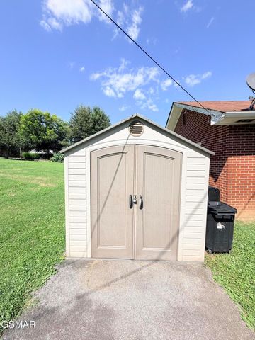 267 Lincoln Avenue, Newport, TN 37821