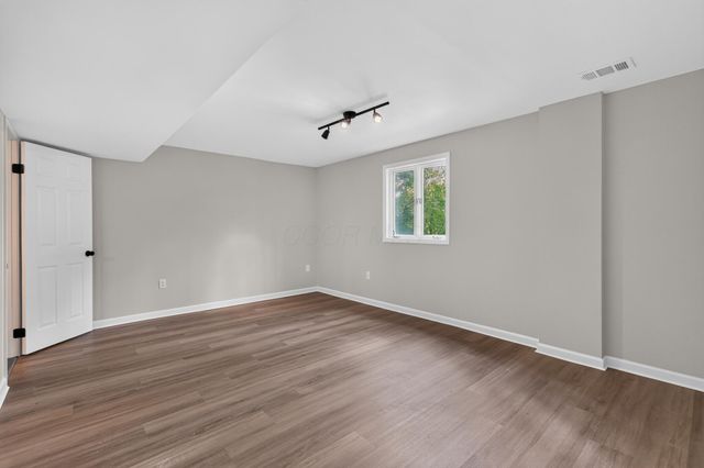 620 Pollock Road, Delaware, OH 43015