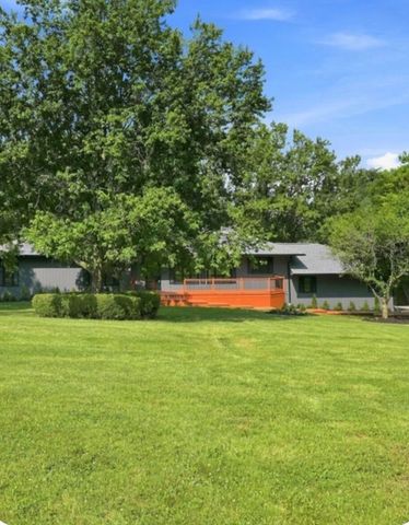 620 Pollock Road, Delaware, OH 43015