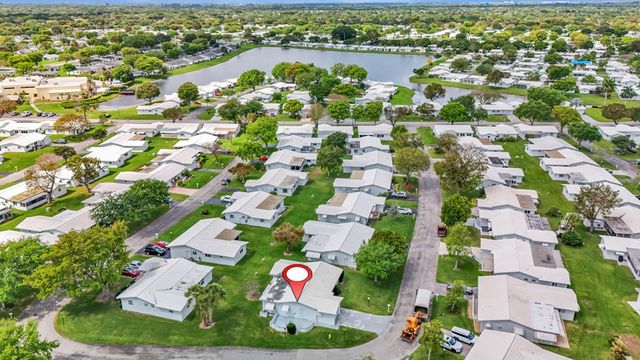 8208 NW 14 Street, Plantation, FL 33322