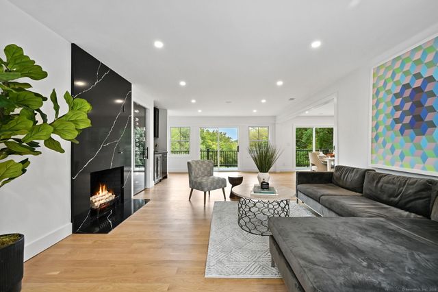 30 Cavalry Road, Westport, CT 06880