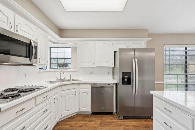 5620 Cool Springs Drive, Midlothian, TX 76065