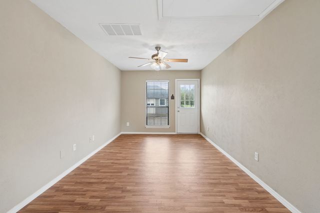 5620 Cool Springs Drive, Midlothian, TX 76065