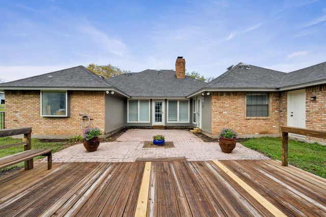 5620 Cool Springs Drive, Midlothian, TX 76065