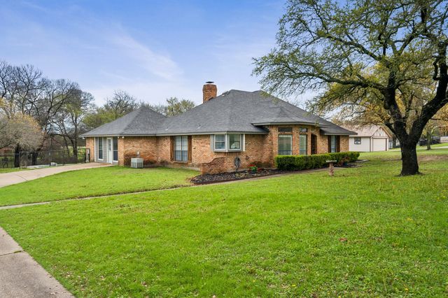 5620 Cool Springs Drive, Midlothian, TX 76065