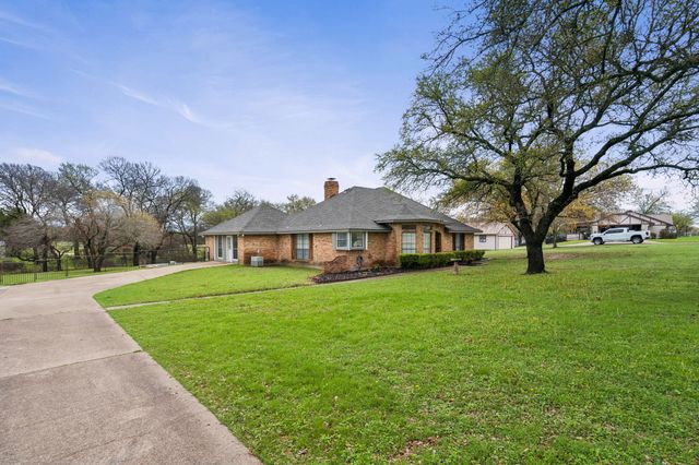 5620 Cool Springs Drive, Midlothian, TX 76065