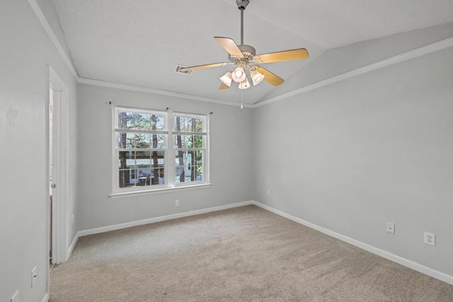 8039 Shadow Oak Drive, North Charleston, SC 29406