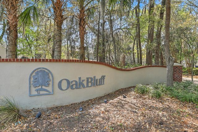 8039 Shadow Oak Drive, North Charleston, SC 29406