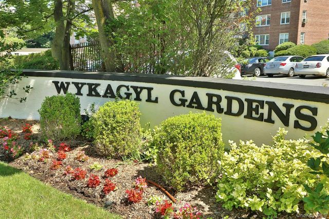 1273 North Avenue 5h Entrance 8, New Rochelle, NY 10804