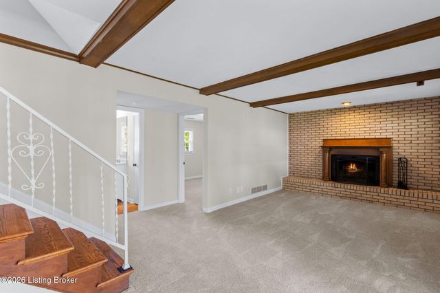 3902 San Marcos Rd, Jeffersontown, KY 40299