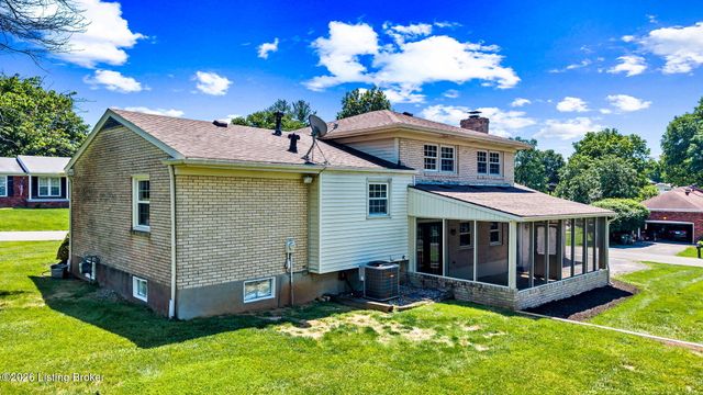 3902 San Marcos Rd, Jeffersontown, KY 40299