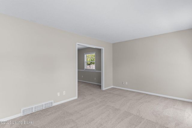 3902 San Marcos Rd, Jeffersontown, KY 40299