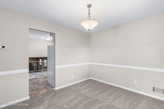 3902 San Marcos Rd, Jeffersontown, KY 40299