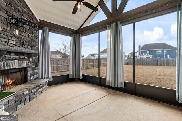 406 Pearl Moss Lane, Kathleen, GA 31047