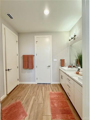 1225 Ozark Avenue, Mcallen, TX 78504