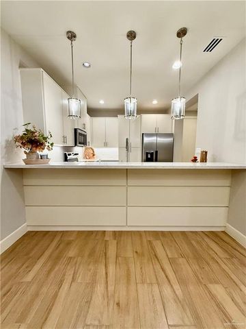 1225 Ozark Avenue, Mcallen, TX 78504