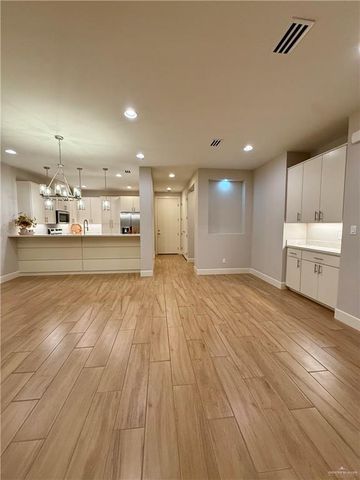 1225 Ozark Avenue, Mcallen, TX 78504