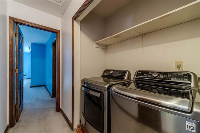 948 Hampton NW Trail, Lilburn, GA 30047