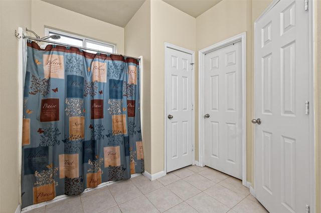 10023 Cobbs Cove Lane, Houston, TX 77044