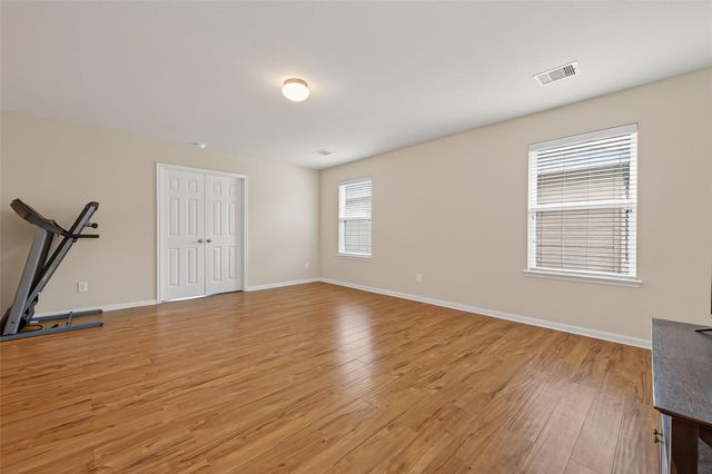 10023 Cobbs Cove Lane, Houston, TX 77044