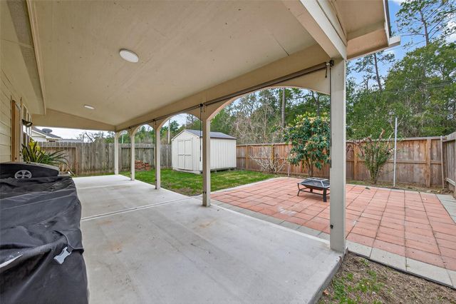 10023 Cobbs Cove Lane, Houston, TX 77044