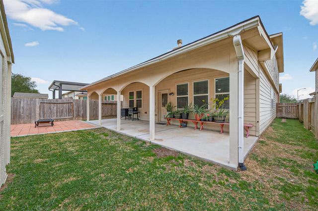 10023 Cobbs Cove Lane, Houston, TX 77044