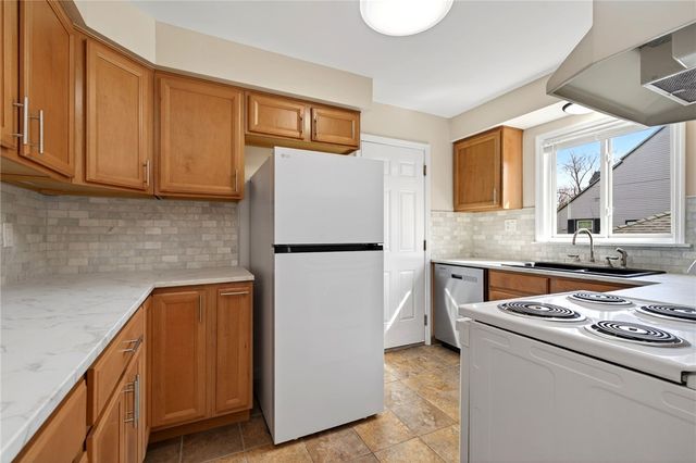 2800 Shafor Boulevard 2, Oakwood, OH 45419