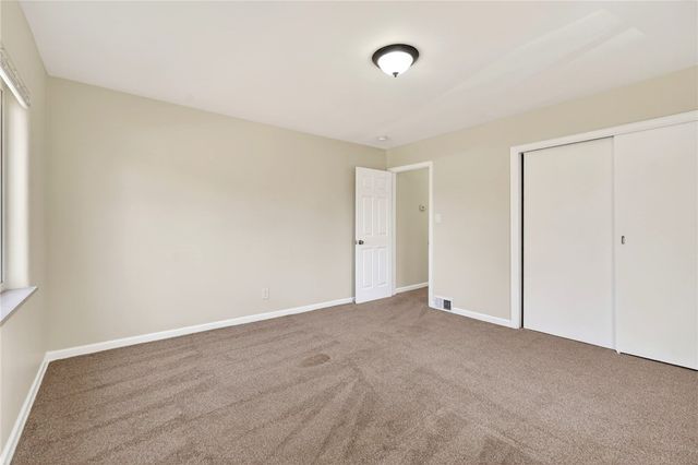 2800 Shafor Boulevard 2, Oakwood, OH 45419
