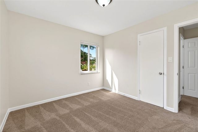 2800 Shafor Boulevard 2, Oakwood, OH 45419