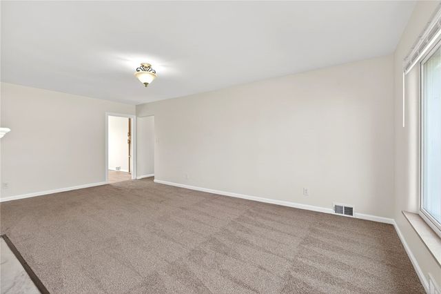 2800 Shafor Boulevard 2, Oakwood, OH 45419