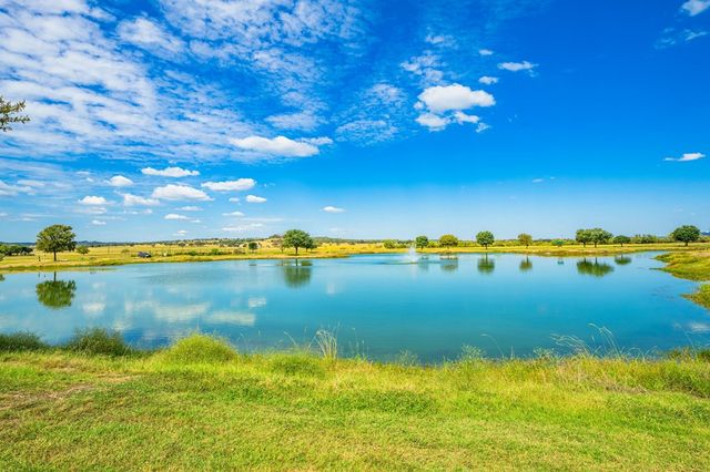 4233 Stonecreek Cir Lot B Lot 27-B, Kerrville, TX 78028