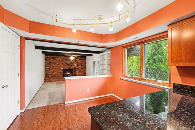 15563 Hix Street, Livonia, MI 48154