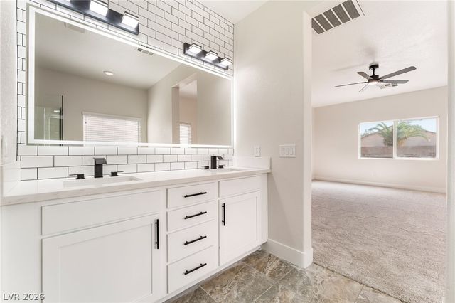 4624 Del Laguna Court, North Las Vegas, NV 89031