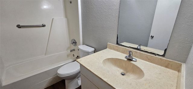 1229 KENNEDY ROAD 69, Daytona Beach, FL 32117