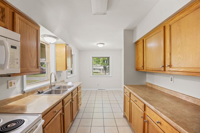 1644 Brittany Lane, Lexington, KY 40504