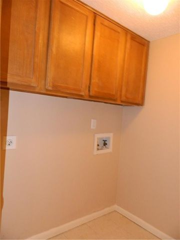 8500 Lyndon LN B, Austin, TX 78729