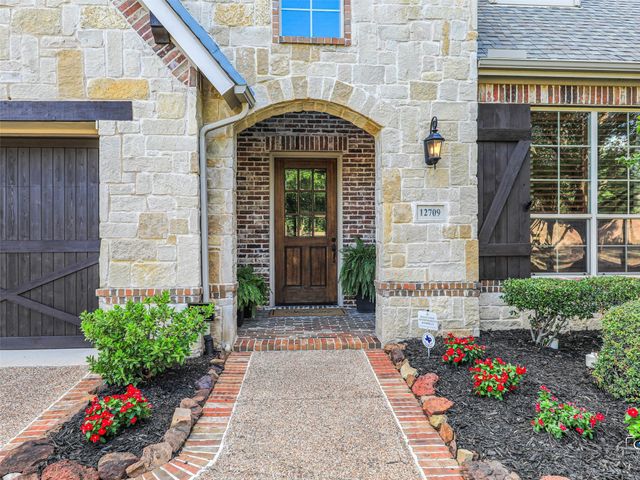 12709 Grand Valley Drive, Frisco, TX 75033