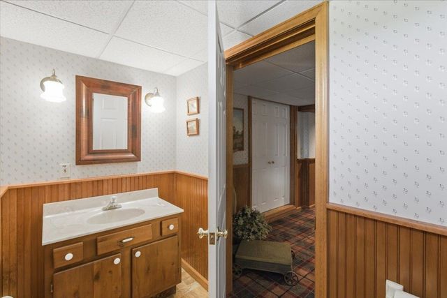 193 Finley Drive, Bennington, VT 05201