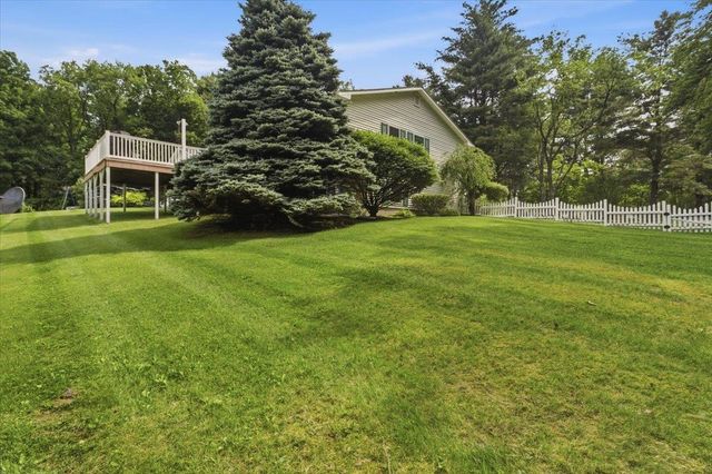 193 Finley Drive, Bennington, VT 05201