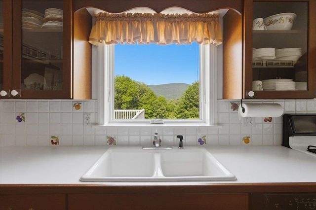 193 Finley Drive, Bennington, VT 05201