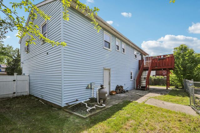 76 Creamery Drive, New Windsor, NY 12553