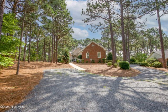 17 Cardinal Drive, Whispering Pines, NC 28327
